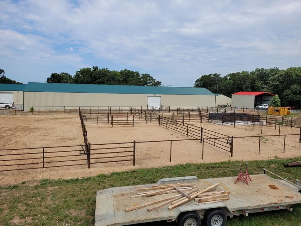 Cattle pen layout with concrete pad