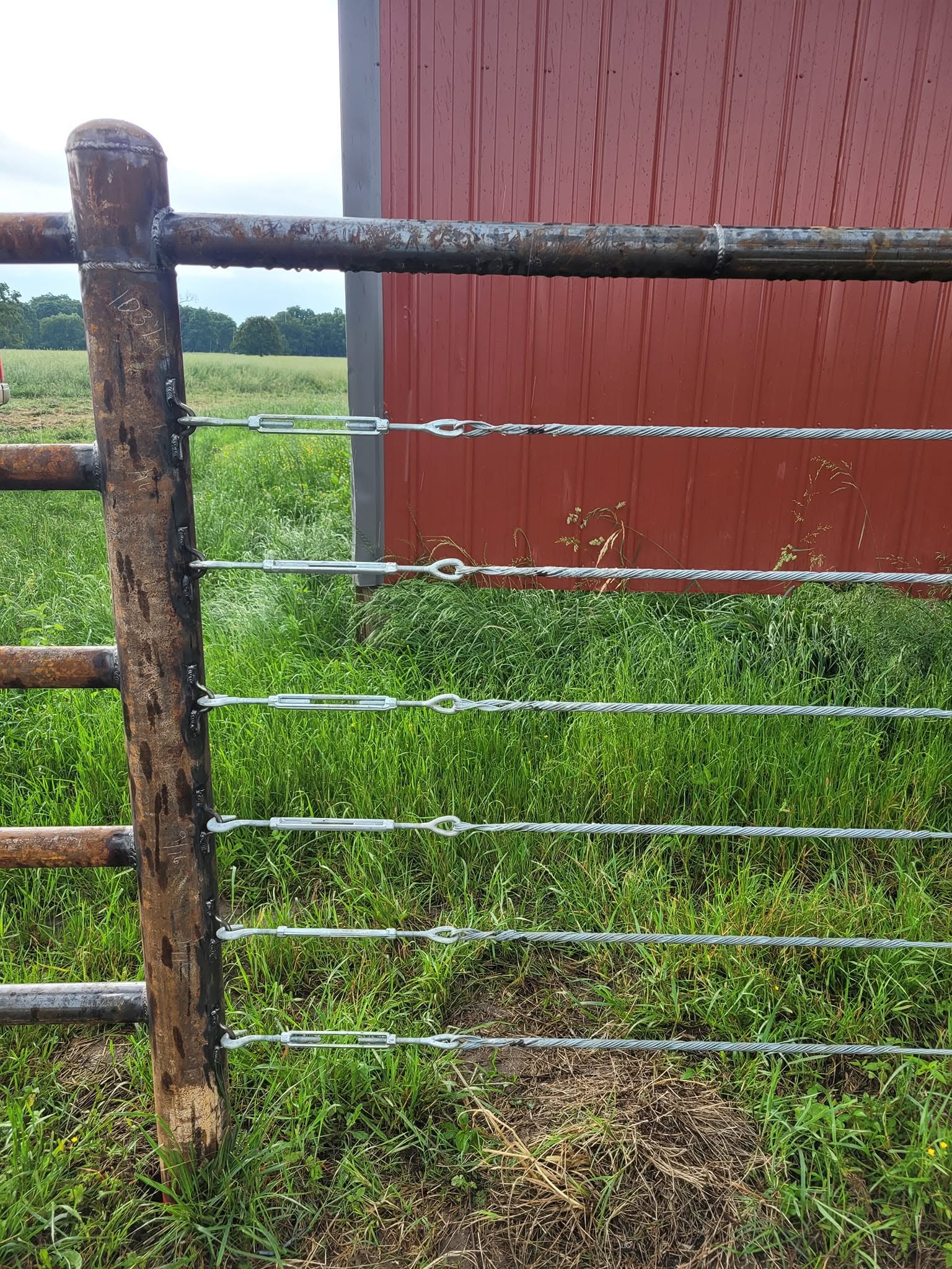 Pipe and cable fence line
